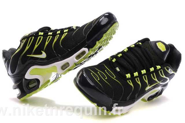 requin tn chaussures noires (3).JPG